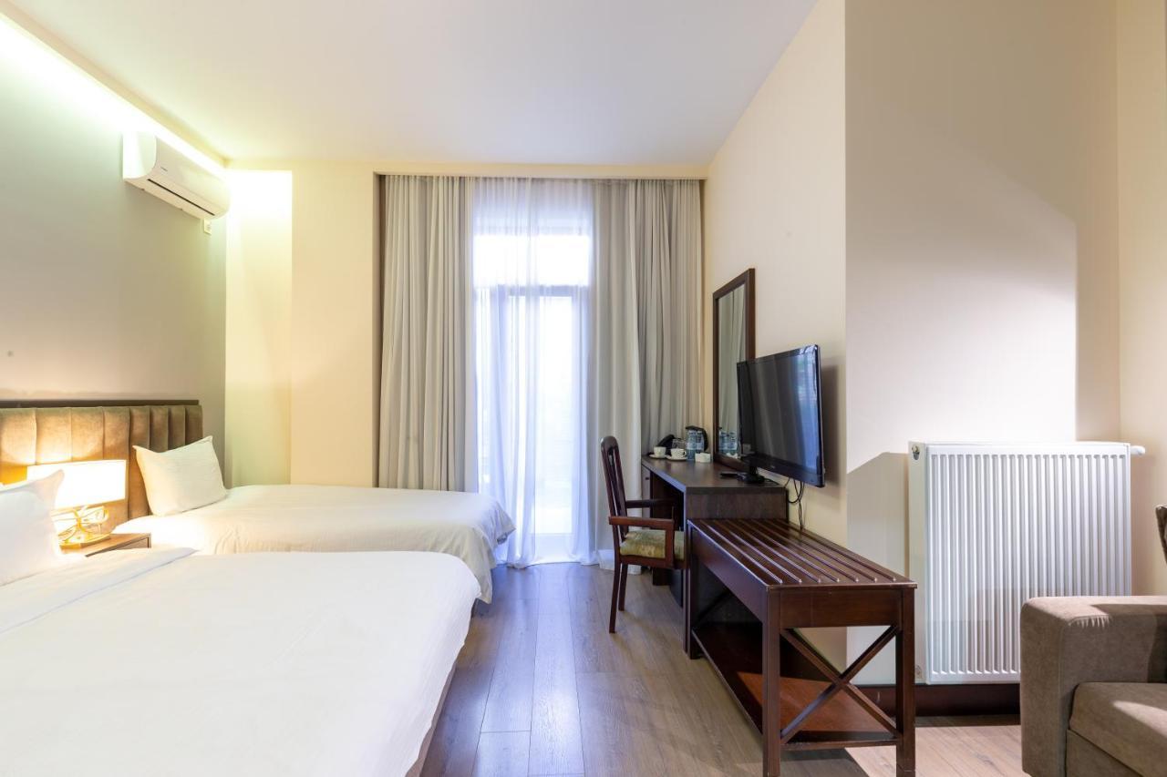 Elea Old Tbilisi Hotel Bagian luar foto