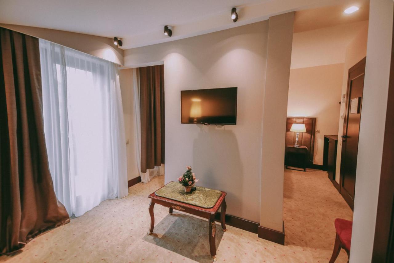 Elea Old Tbilisi Hotel Bagian luar foto